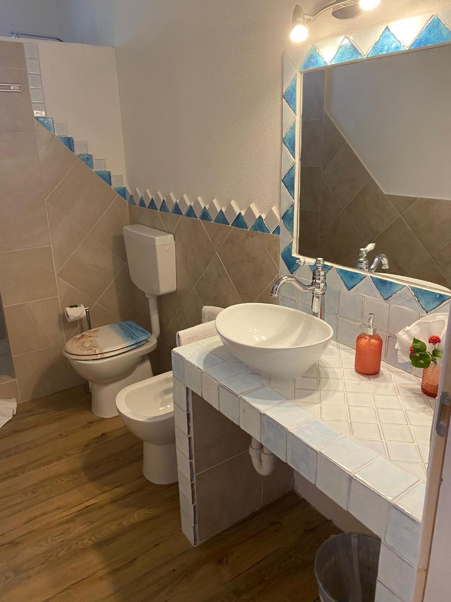 B&B Oltremare Cannigione Ngoại thất bức ảnh
