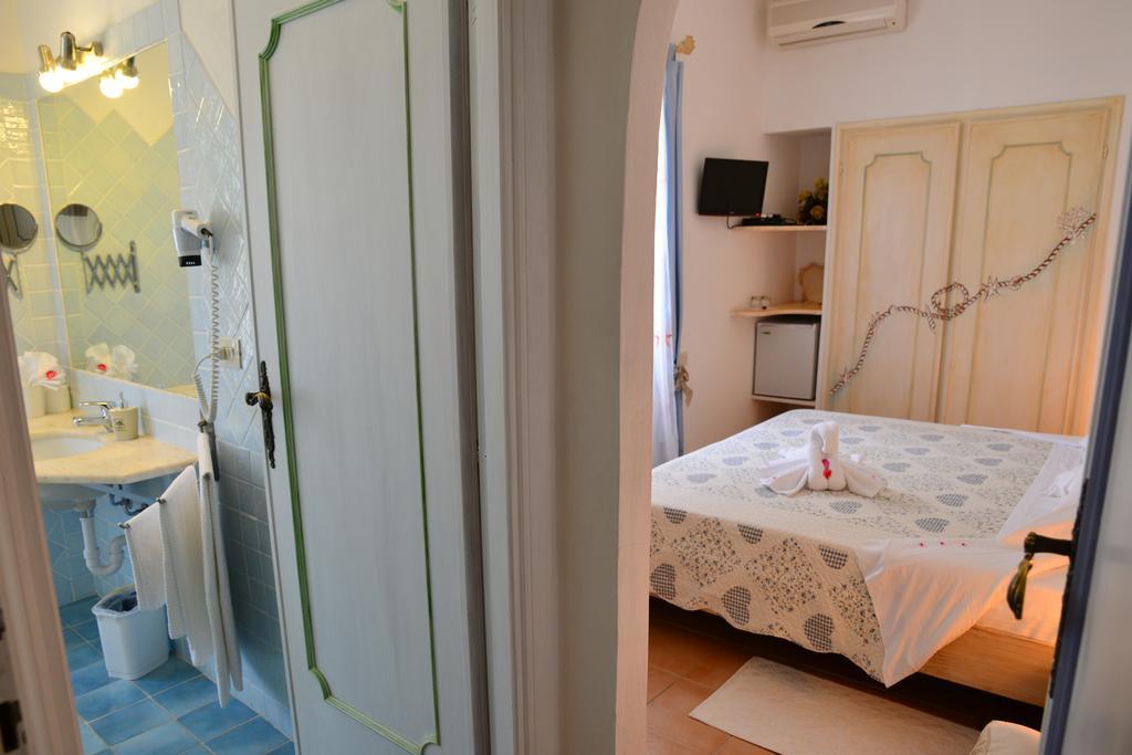 B&B Oltremare Cannigione Ngoại thất bức ảnh
